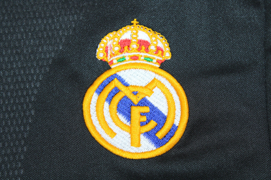 Camisa Real Madrid Away 01/02 - Versão Retrô