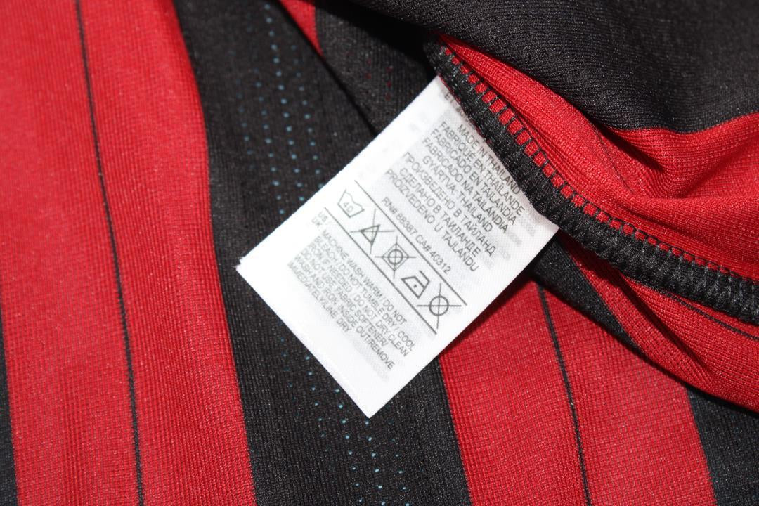 Camisa Milan Manga Longa 13/14 - Versão Retrô "Kaka" Nº 22