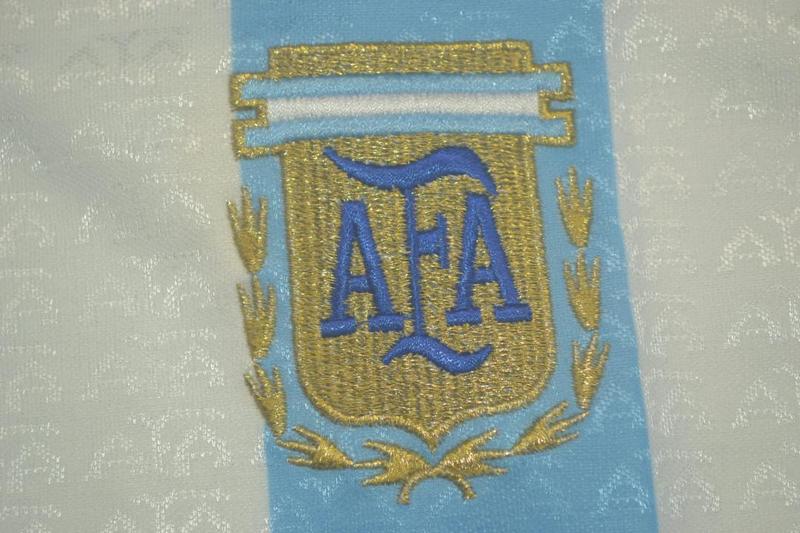 Camisa Retrô Argentina Home 96/97 "Batistuta" N°.9