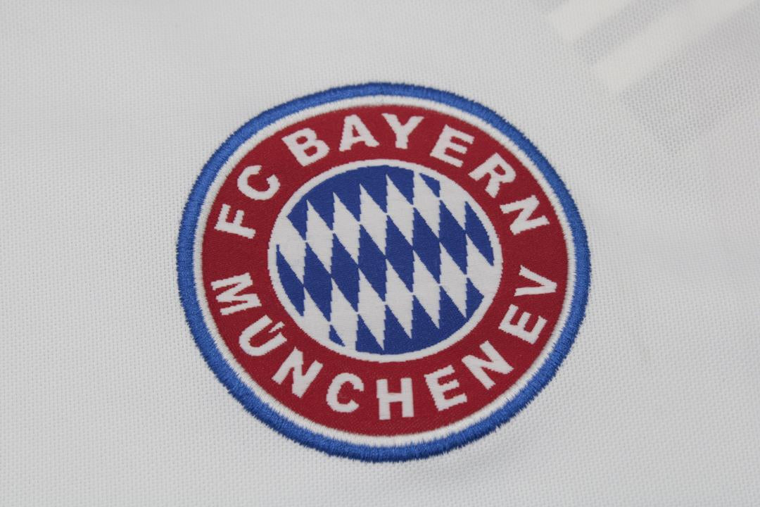 Camisa Bayern de Munique Away 98/00 - Versão Retrô "Matthäus" N° 10