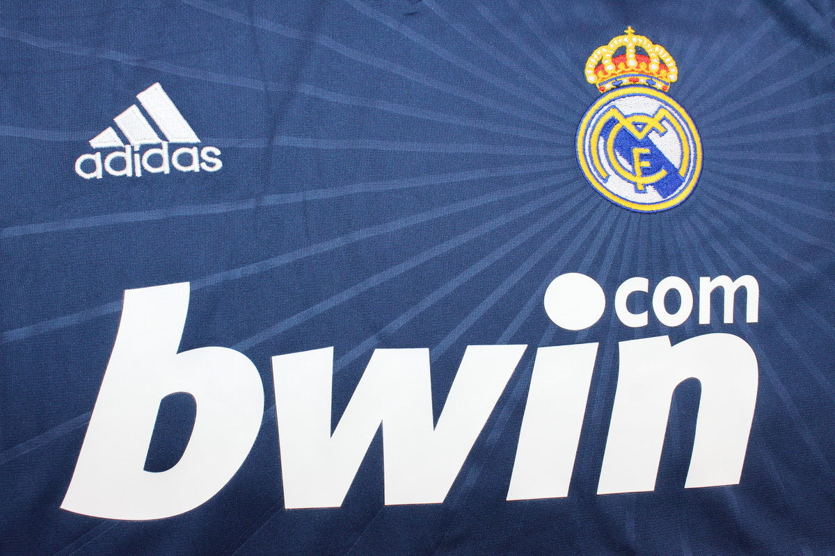 Camisa Real Madrid Manga Longa Away 10/11 - Versão Retrô