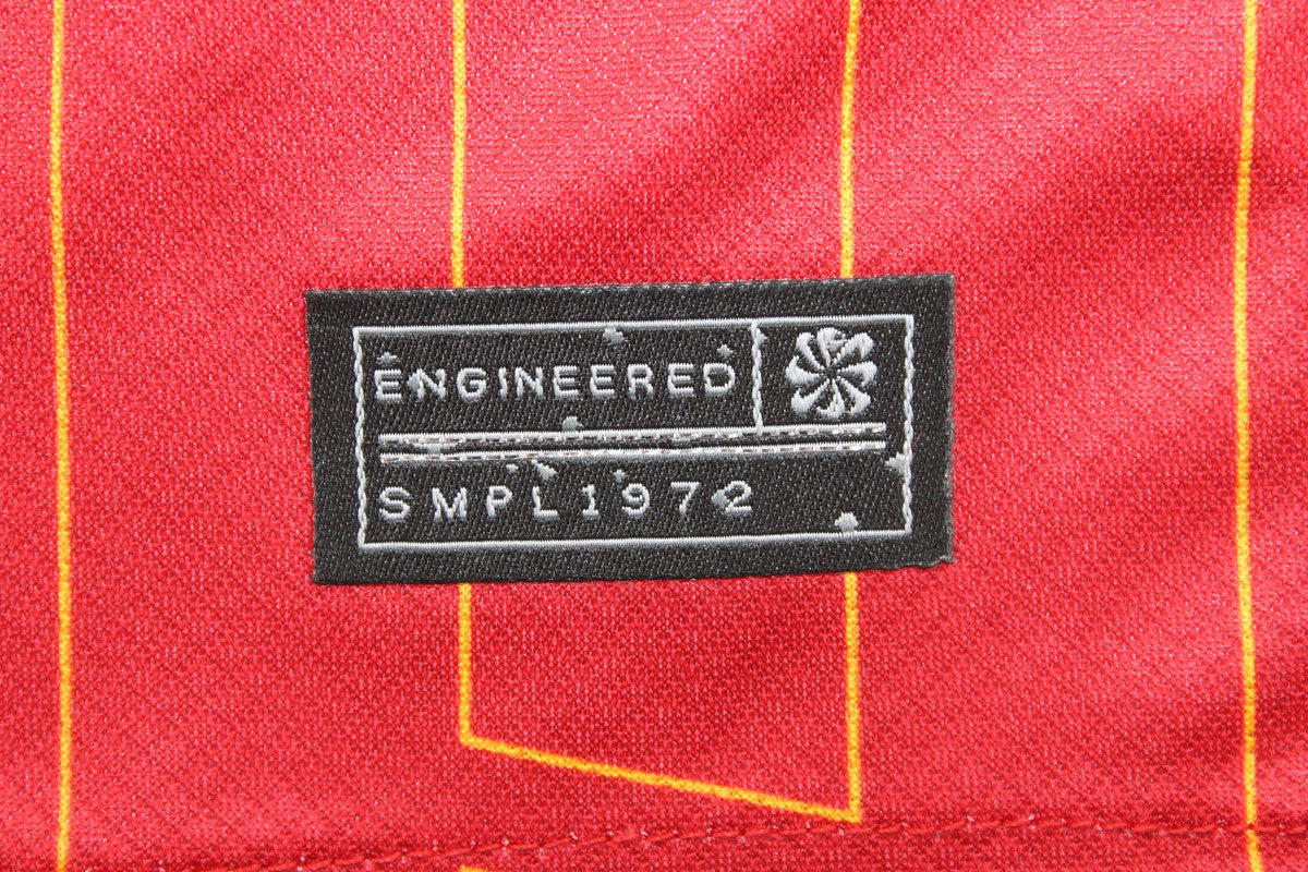 Camisa Liverpool Home 24/25 - Versão Retrô