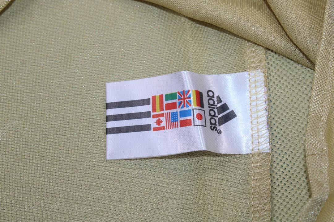 Camisa Bayern de Munique Away 04/06 - Versão Retrô