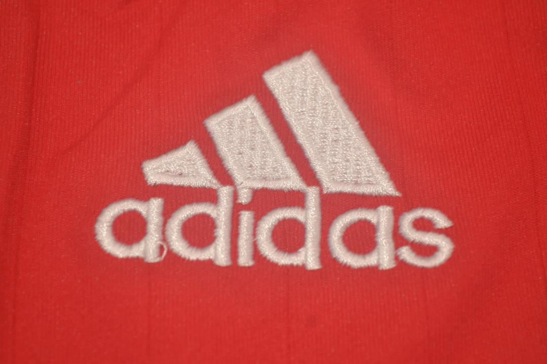 Camisa Liverpool Home 06/08 - Versão Retrô "Gerrard" Nº 8