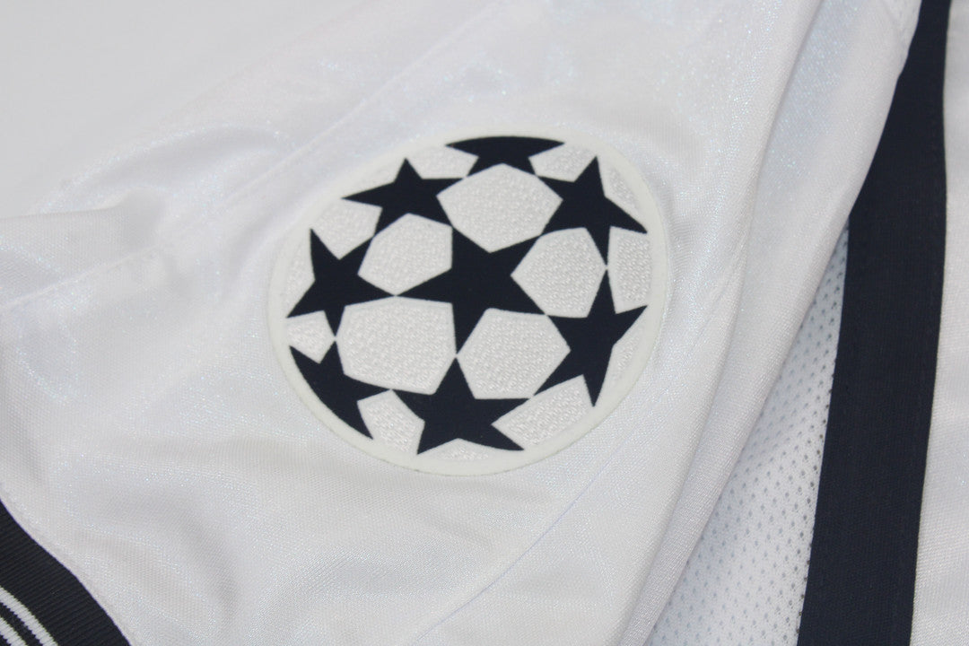 Camisa Valencia Home 00/01 - Versão Retrô "Kily" Nº 18