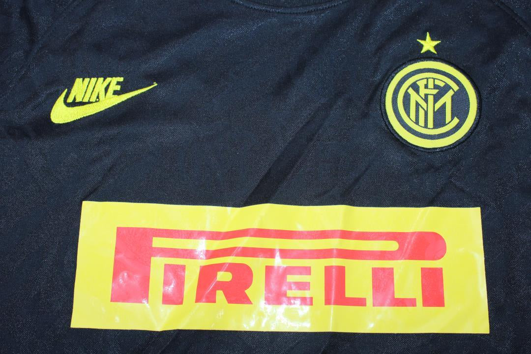 Camisa Retrô Inter de Milão Third  UCL Versão 19/20 "Barella" N°.23