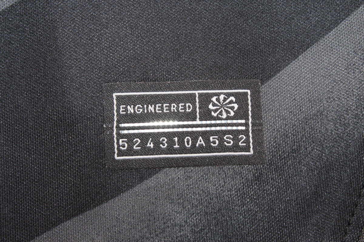 Camisa Liverpool Third Away 23/24 - Versão Retrô