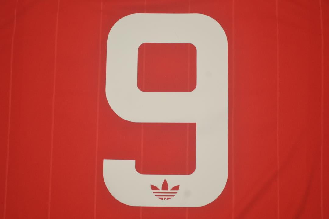 Camisa Manchester United Home 82/84- Versão Retrô  Nº 9