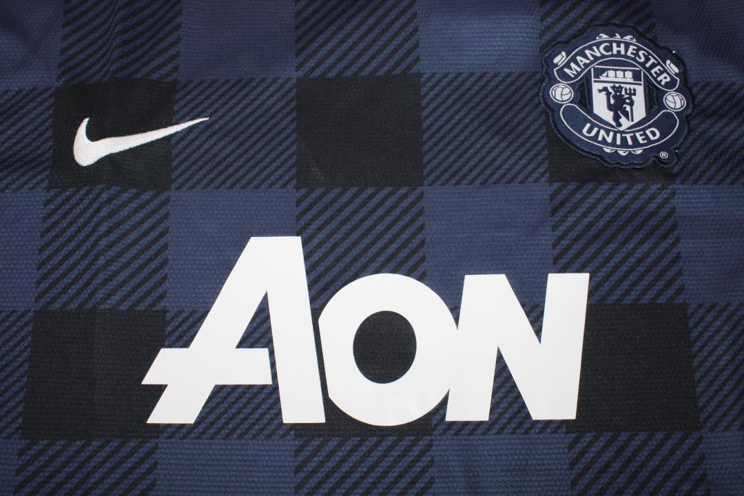 Camisa Manchester United Away 13/14 - Versão Retrô "Van Persie" Nº 20