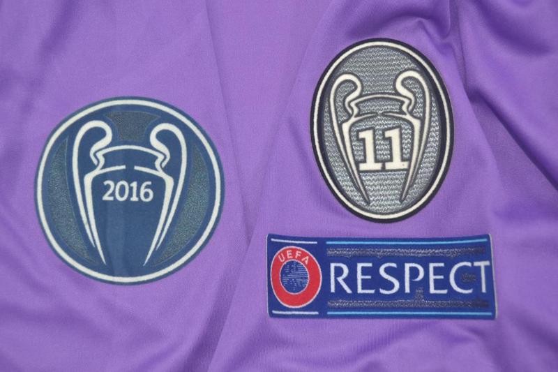 Camisa Real Madrid Away 16/17 - Versão Retrô "James" Nº 10