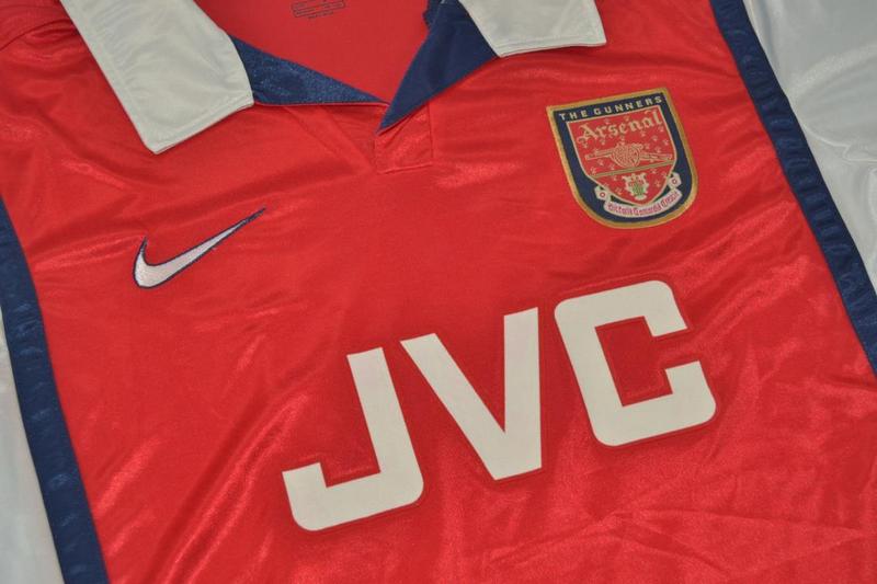 Camisa Arsenal Home 98/99 - Versão Retrô