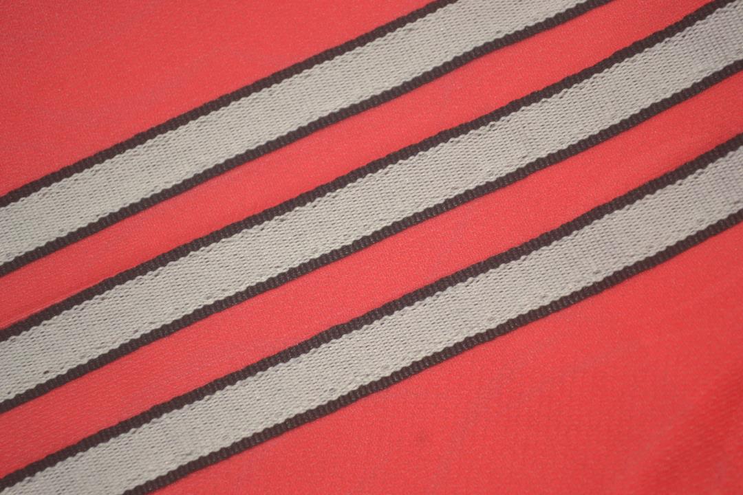 Camisa Manchester United Home 90/92 - Versão Retrô "Cantona" Nº 7