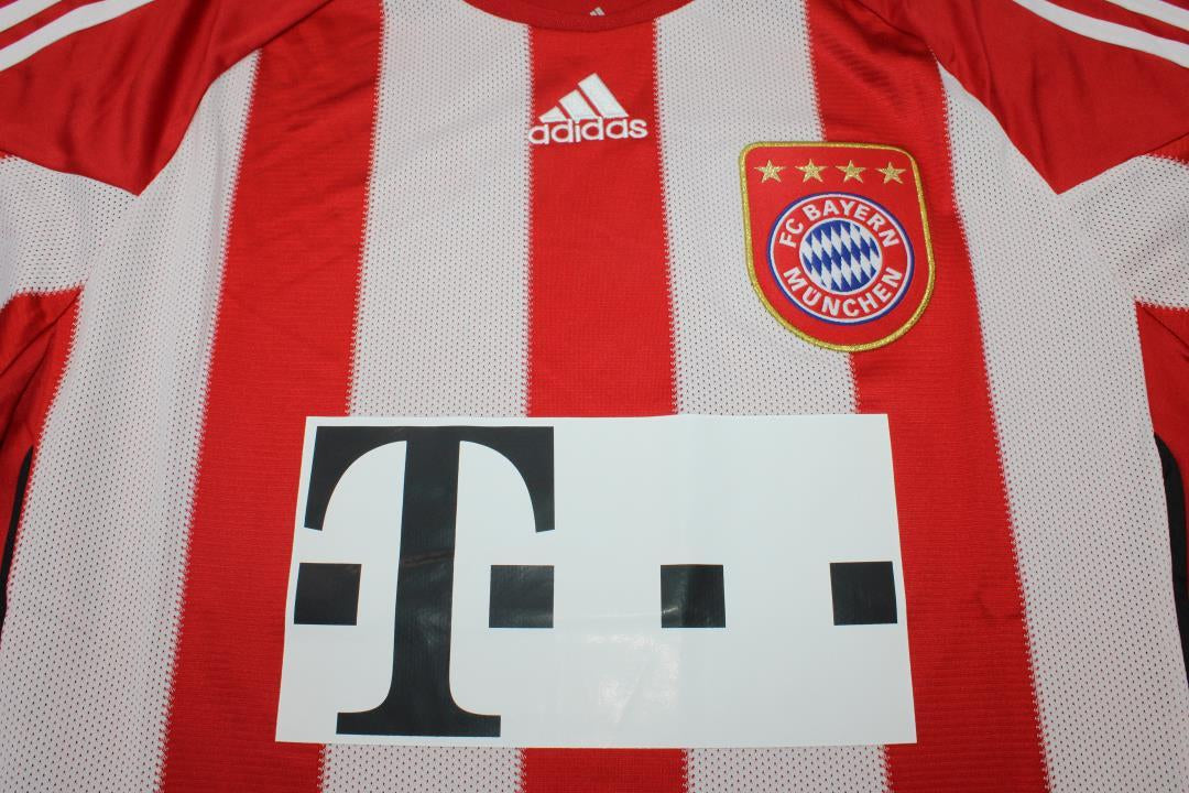 Camisa Retrô FC Bayern de Munique Home UCL Final 12/13 "Alaba" N°.27