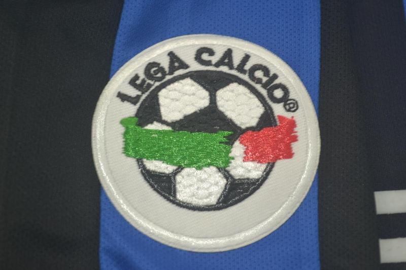 Camisa Retrô Inter de Milão Home 02/03 "Vieri" N°.32