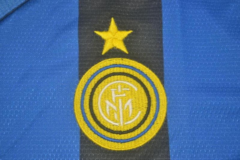 Camisa Retrô Inter de Milão Home 98/99 "Ronaldo" N°.9